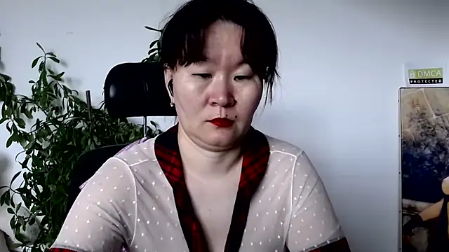 Akira xx online show from May 23, 2026, 2:32 am