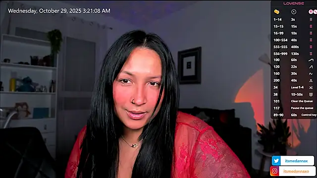 DannaaMeliza online show from October 29, 2025, 2:21 am