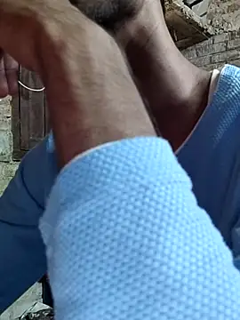 ThethunderPo online show from October 12, 2025, 2:46 am