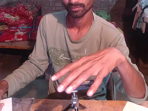 Snapshot of ThethunderPo chatting on March 19, 2026, 2:39 pm ThethunderPo online show from March 19, 2026, 2:39 pm