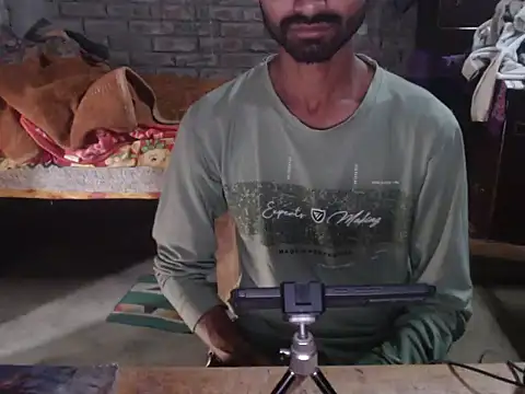 Snapshot of ThethunderPo chatting on March 2, 2026, 3:51 am ThethunderPo online show from March 2, 2026, 3:51 am