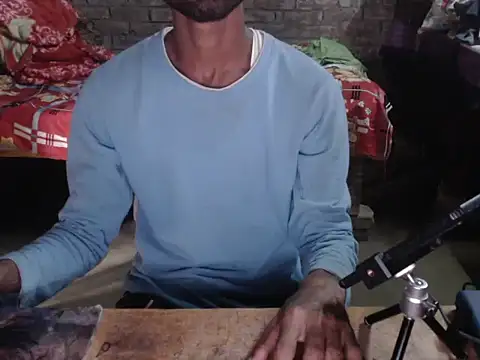 Snapshot of ThethunderPo chatting on March 27, 2026, 2:53 am ThethunderPo online show from March 27, 2026, 2:53 am