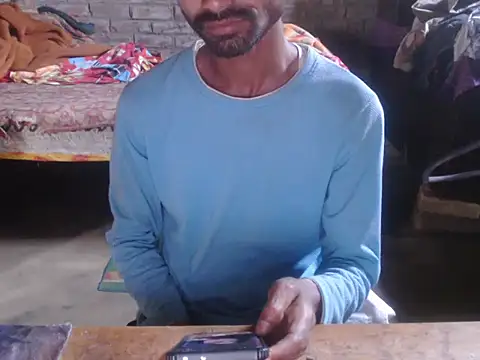 Snapshot of ThethunderPo chatting on March 16, 2026, 5:44 am ThethunderPo online show from March 16, 2026, 5:44 am