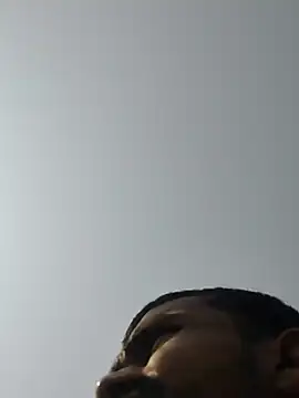 Snapshot of ThethunderPo chatting on March 4, 2026, 3:36 am ThethunderPo online show from March 4, 2026, 3:36 am