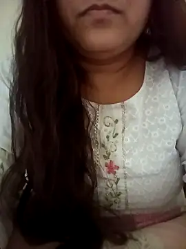 Snapshot of naughtymadam chatting on February 22, 2026, 5:54 am naughtymadam online show from February 22, 2026, 5:54 am