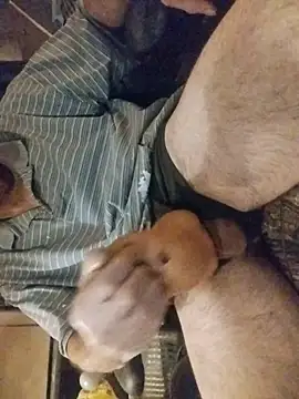 Snapshot of ROBERT0516 chatting on April 9, 2026, 12:56 am ROBERT0516 online show from April 9, 2026, 12:56 am