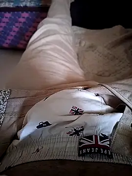 Snapshot of karthikck3 chatting on April 9, 2026, 10:21 am karthikck3 online show from April 9, 2026, 10:21 am