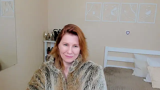Snapshot of FoxySophia chatting on February 25, 2025, 8:03 am FoxySophia online show from February 25, 2025, 8:03 am