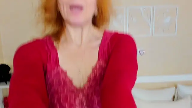 Snapshot of FoxySophia chatting on March 16, 2026, 12:29 am FoxySophia online show from March 16, 2026, 12:29 am