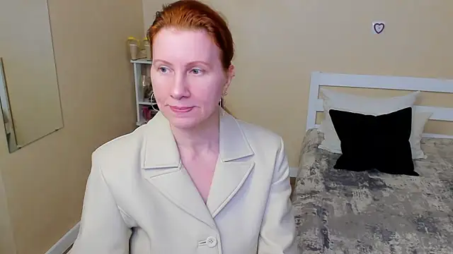 Snapshot of FoxySophia chatting on September 30, 2025, 3:40 pm FoxySophia online show from September 30, 2025, 3:40 pm