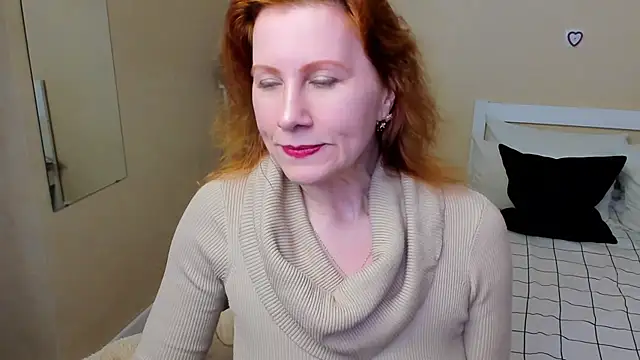 Snapshot of FoxySophia chatting on September 20, 2025, 6:13 pm FoxySophia online show from September 20, 2025, 6:13 pm