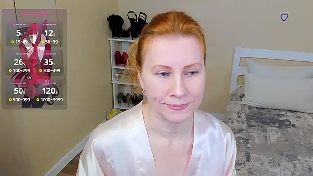 Snapshot of FoxySophia chatting on March 17, 2026, 3:48 pm FoxySophia online show from March 17, 2026, 3:48 pm