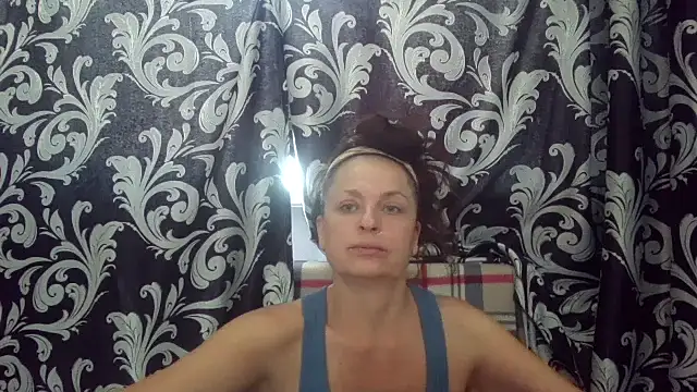 LindaStarS online show from June 11, 2026, 5:59 am