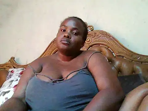 Snapshot of sexybigboobz chatting on May 16, 2026, 10:36 am sexybigboobz online show from May 16, 2026, 10:36 am