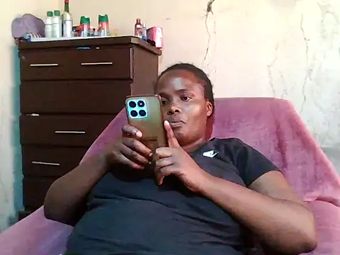 Snapshot of sexybigboobz chatting on May 26, 2026, 10:46 am sexybigboobz online show from May 26, 2026, 10:46 am