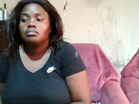 Snapshot of sexybigboobz chatting on May 25, 2026, 6:23 am sexybigboobz online show from May 25, 2026, 6:23 am