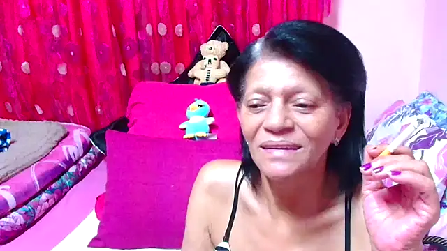 Snapshot of SLUTTYROXY chatting on October 10, 2025, 4:08 pm SLUTTYROXY online show from October 10, 2025, 4:08 pm