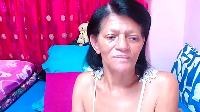 Snapshot of SLUTTYROXY chatting on November 17, 2025, 5:50 pm SLUTTYROXY online show from November 17, 2025, 5:50 pm