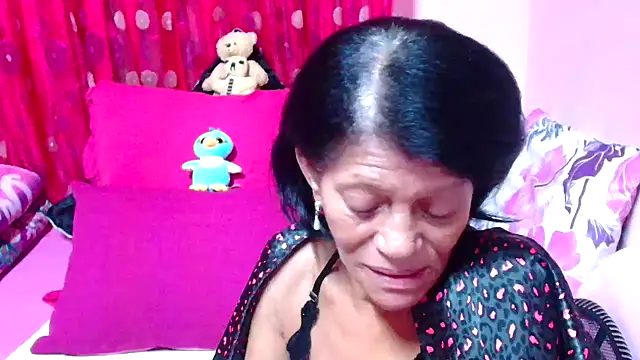 Snapshot of SLUTTYROXY chatting on October 11, 2025, 4:13 am SLUTTYROXY online show from October 11, 2025, 4:13 am