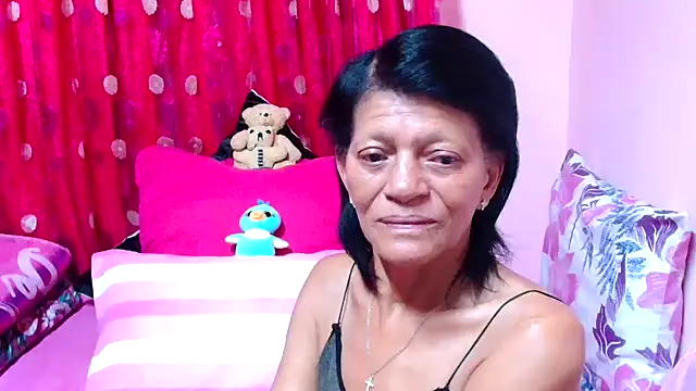 Snapshot of SLUTTYROXY chatting on November 2, 2025, 4:39 am SLUTTYROXY online show from November 2, 2025, 4:39 am