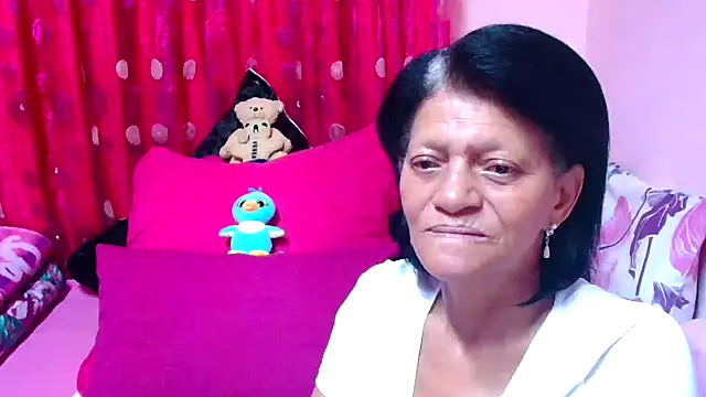 Snapshot of SLUTTYROXY chatting on October 12, 2025, 5:47 pm SLUTTYROXY online show from October 12, 2025, 5:47 pm