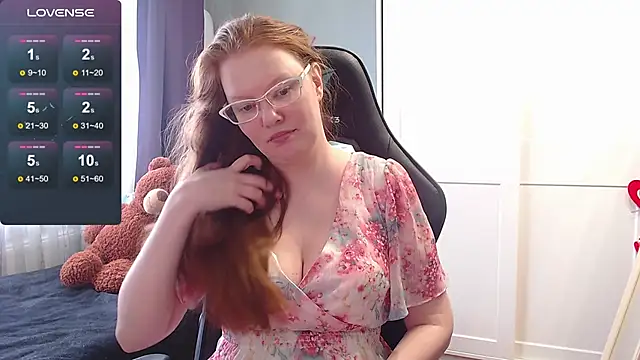 Lady Inari online show from March 10, 2025, 12:28 pm