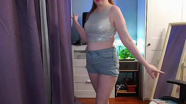 Lady Inari online show from May 27, 2026, 9:00 pm