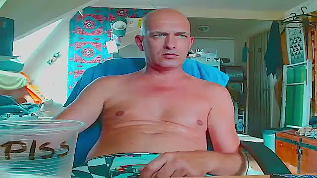 maxhard77 online show from July 5, 2026, 11:17 am