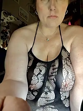 Sugartits112178 online show from November 9, 2025, 5:33 am