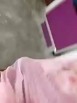 Snapshot of bigh96dik chatting on December 14, 2024, 10:45 am bigh96dik online show from December 14, 2024, 10:45 am