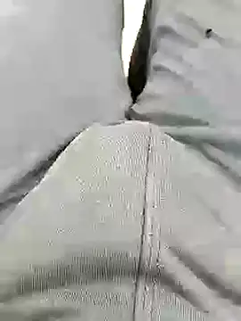 Snapshot of bigh96dik chatting on January 28, 2025, 5:00 am bigh96dik online show from January 28, 2025, 5:00 am