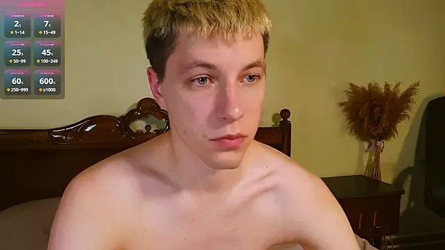 Snapshot of -ethan7inches- chatting on February 15, 2026, 1:39 am -ethan7inches- online show from February 15, 2026, 1:39 am