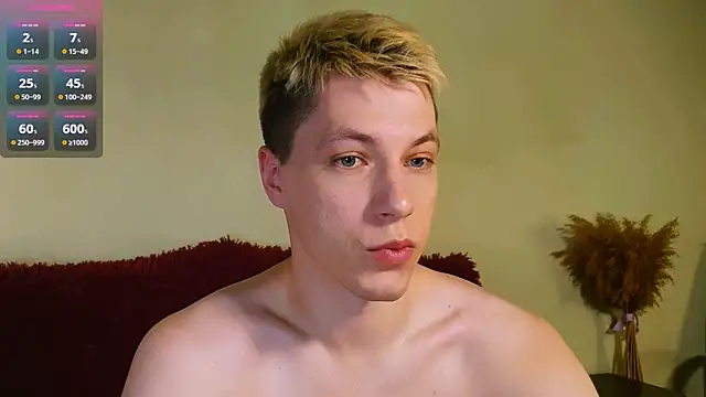 Snapshot of -ethan7inches- chatting on April 16, 2026, 1:50 am -ethan7inches- online show from April 16, 2026, 1:50 am