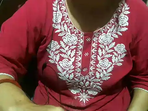 Snapshot of UrsMansi chatting on June 15, 2026, 7:46 pm UrsMansi online show from June 15, 2026, 7:46 pm