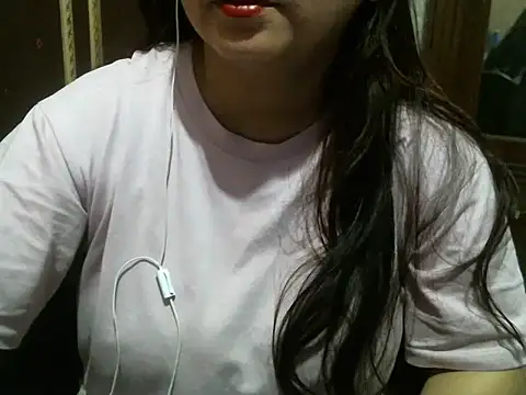 Snapshot of UrsMansi chatting on March 28, 2026, 3:51 am UrsMansi online show from March 28, 2026, 3:51 am