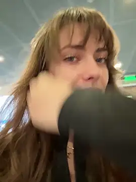 MariiD online show from November 8, 2025, 7:12 am