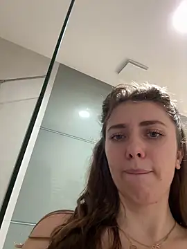 MariiD online show from December 13, 2025, 8:48 pm