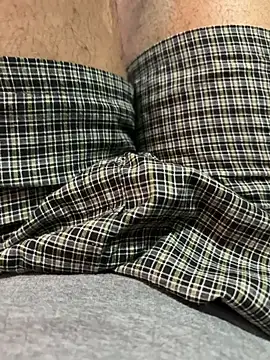 Randy642001 online show from November 10, 2025, 5:12 am