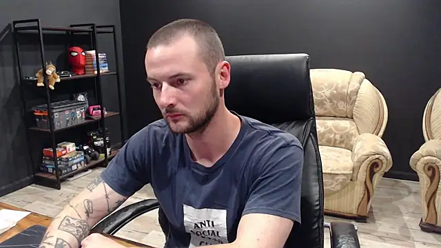 MihasikD online show from May 30, 2026, 4:01 pm