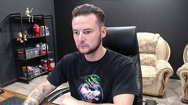 MihasikD online show from October 12, 2025, 7:10 am