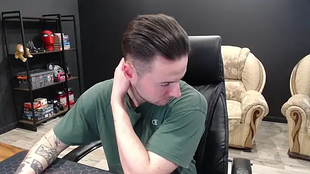 MihasikD online show from February 24, 2026, 9:21 am