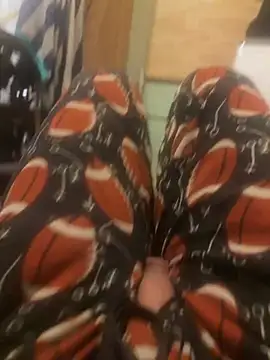 Snapshot of mikeylong chatting on February 1, 2026, 11:03 pm mikeylong online show from February 1, 2026, 11:03 pm