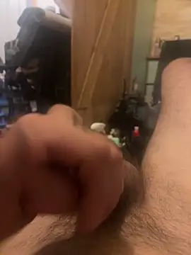 Snapshot of mikeylong chatting on April 7, 2026, 2:41 pm mikeylong online show from April 7, 2026, 2:41 pm