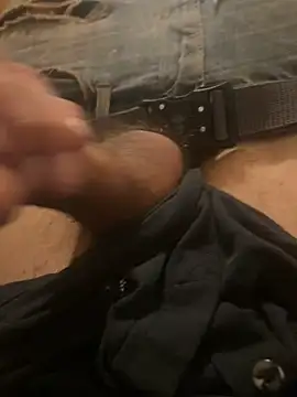 Snapshot of mikeylong chatting on April 5, 2026, 7:09 pm mikeylong online show from April 5, 2026, 7:09 pm