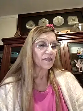 Snapshot of Melmamalhuda@xh chatting on February 24, 2025, 3:53 pm Melmamalhudaxh online show from February 24, 2025, 3:53 pm
