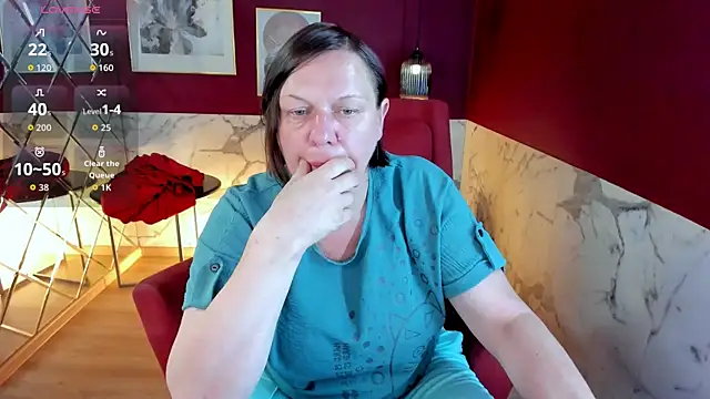KellyPerfection online show from July 2, 2026, 8:20 am