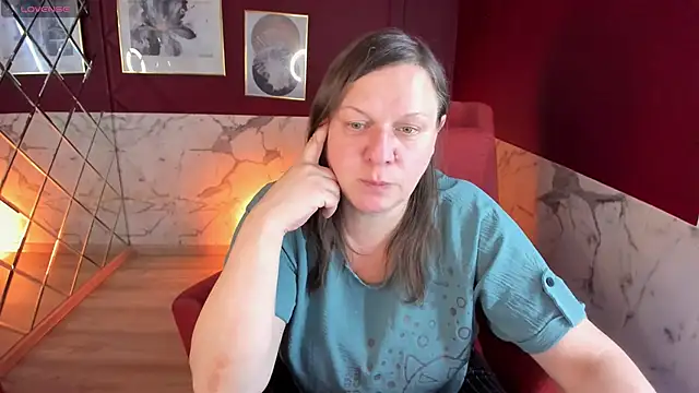Snapshot of KellyPerfection chatting on May 27, 2026, 7:38 am KellyPerfection online show from May 27, 2026, 7:38 am