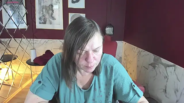 KellyPerfection online show from September 24, 2025, 5:25 am