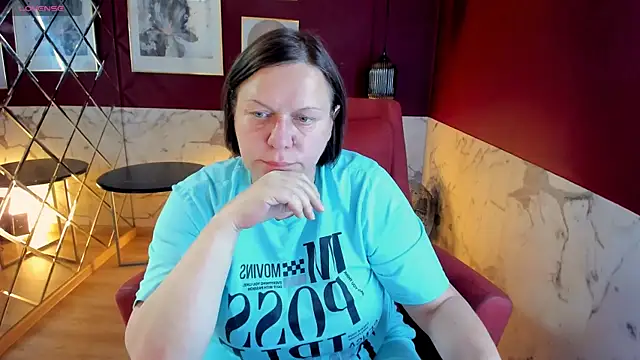 KellyPerfection online show from July 6, 2026, 7:37 am