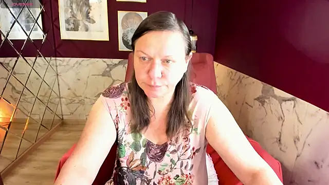 KellyPerfection online show from June 11, 2026, 5:15 am